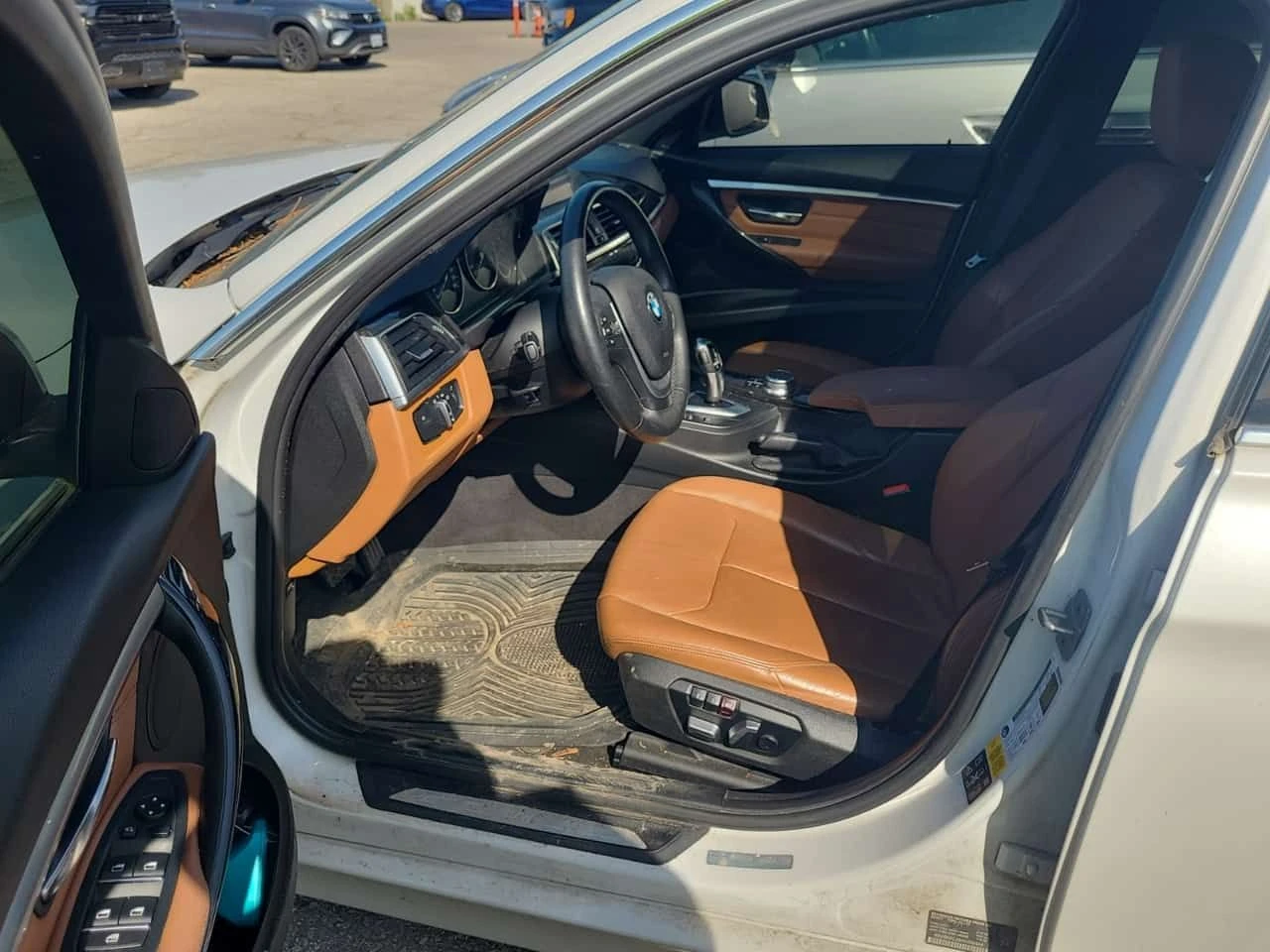 BMW 330 * XDRIVE * CARFAX * АВТОКРЕДИТ * , снимка 7 - Автомобили и джипове - 55232185