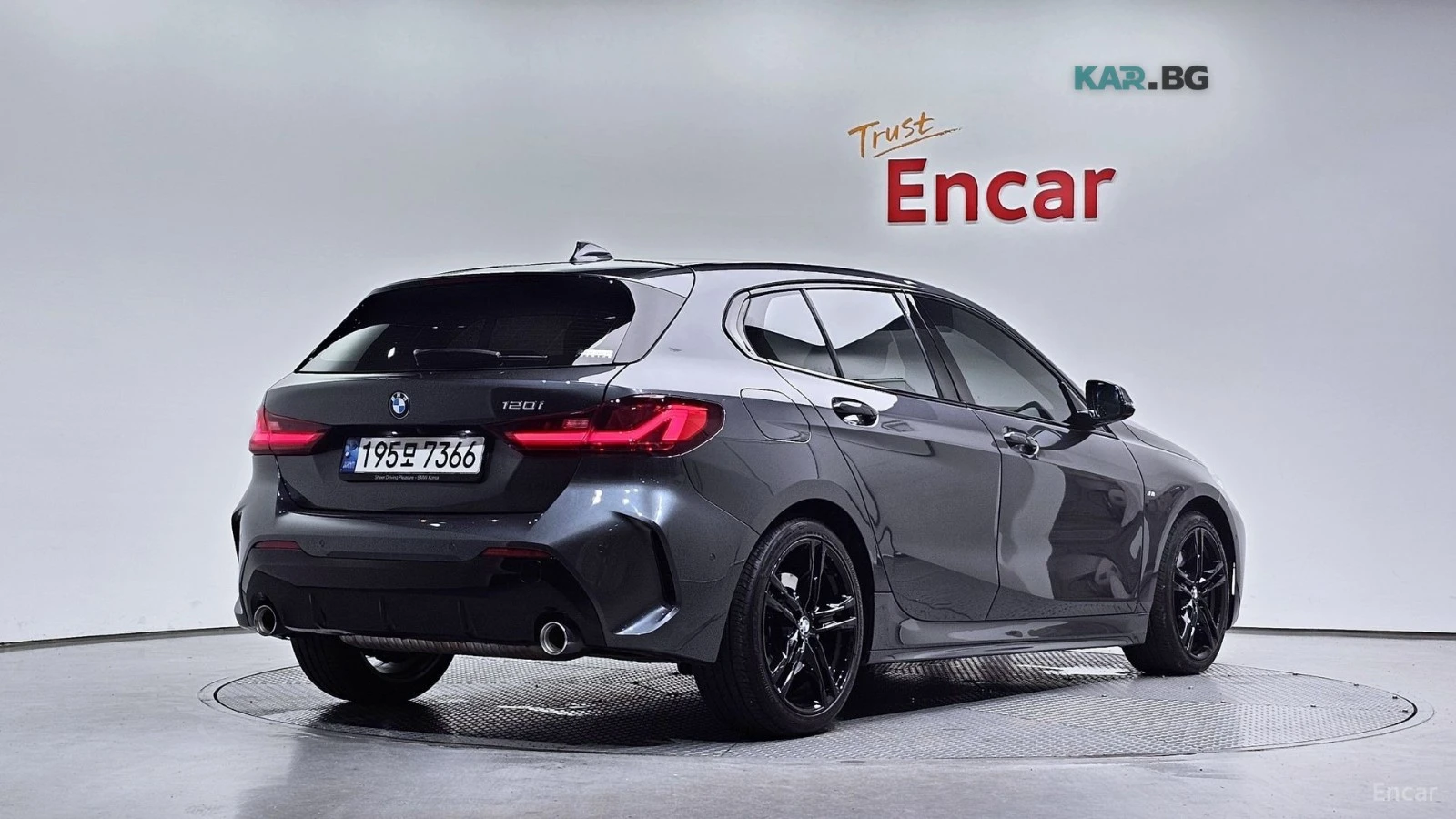 BMW 120 M Sport* КОЖА* НАВИ* ПАНО* КАМЕРА, снимка 2 - Автомобили и джипове - 55235486