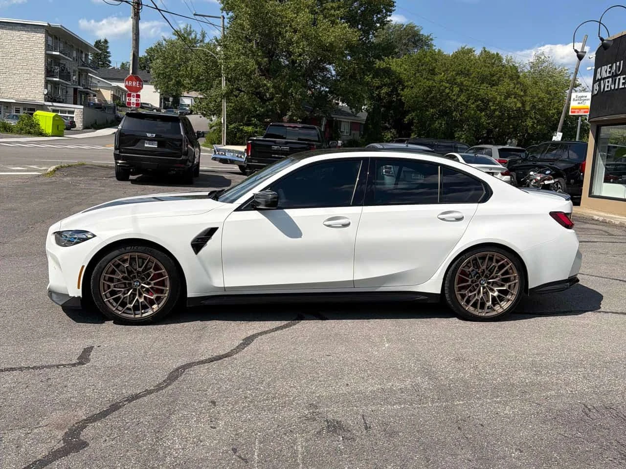 BMW M3 * CS * АВТОКРЕДИТ БЕЗ ПЪРВОНАЧАЛНА ВНОСКА* , снимка 2 - Автомобили и джипове - 55592057