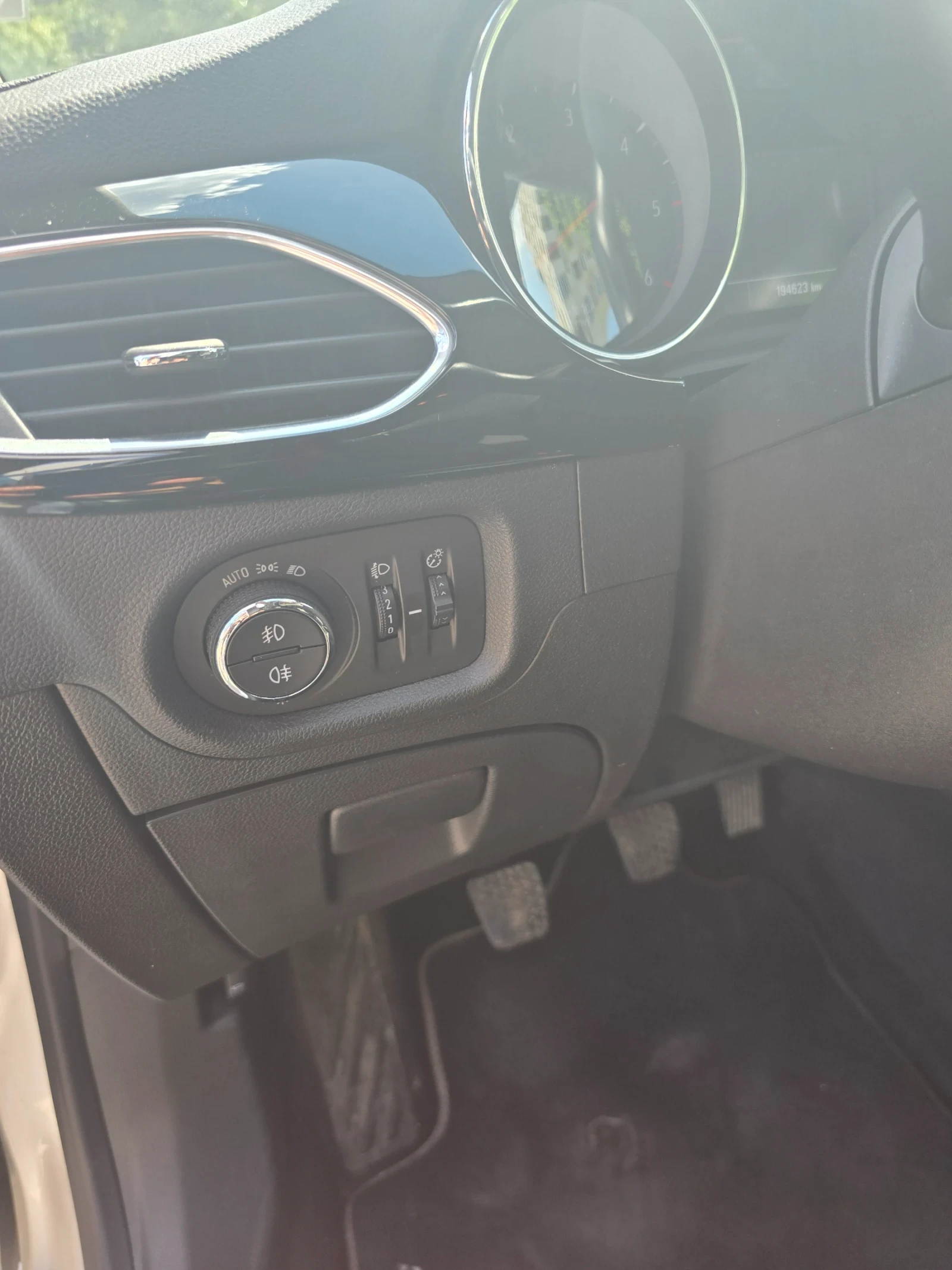 Opel Astra, снимка 12 - Автомобили и джипове - 55763167