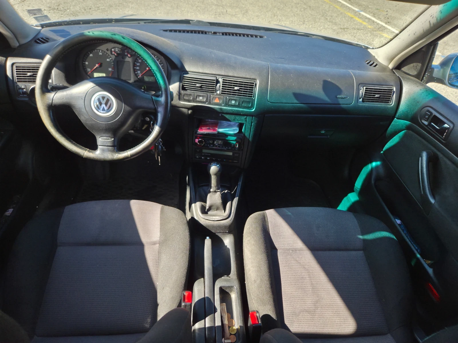 VW Golf 1.9тди 101+ + 2001г , снимка 9 - Автомобили и джипове - 56358103
