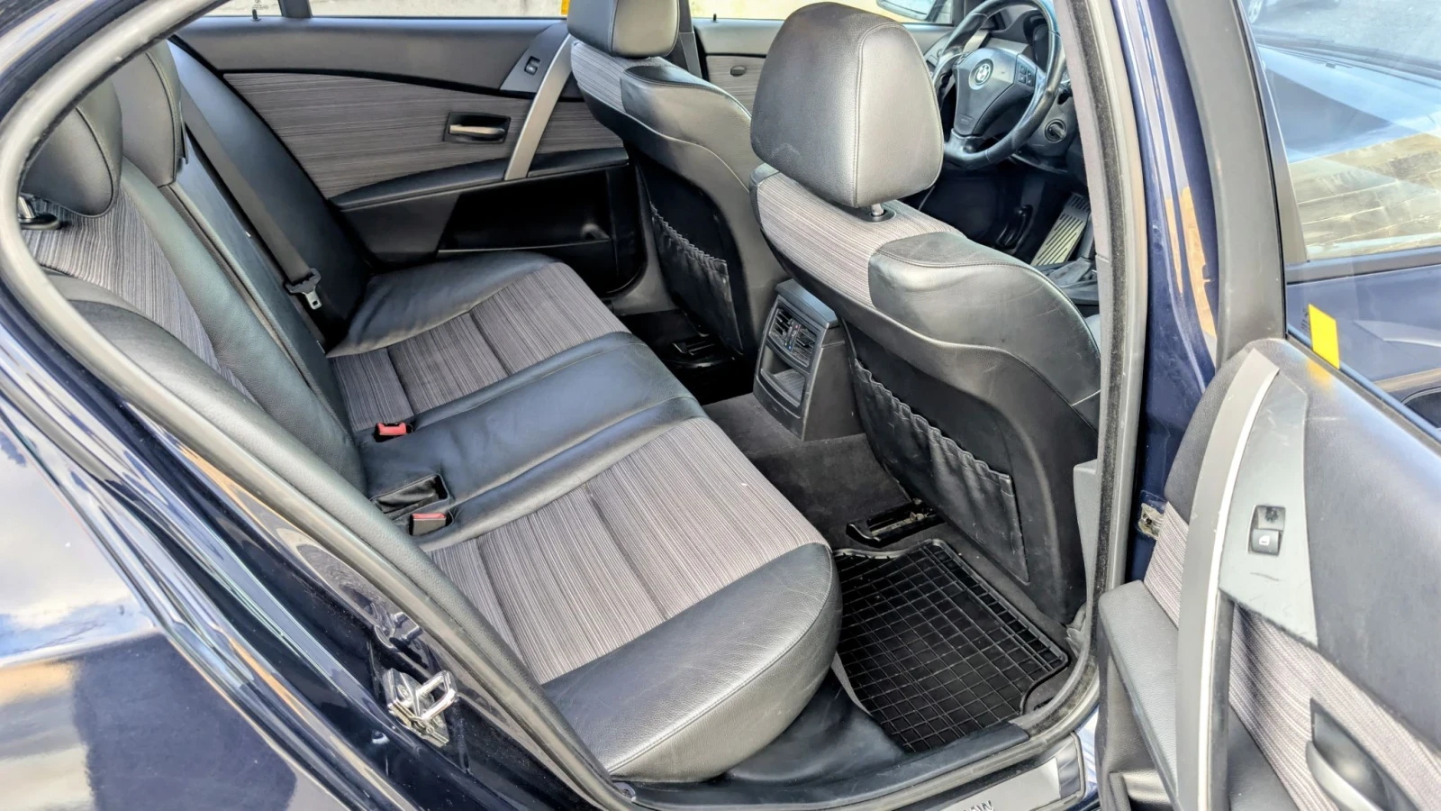 BMW 530 dA M pack , снимка 10 - Автомобили и джипове - 56507638