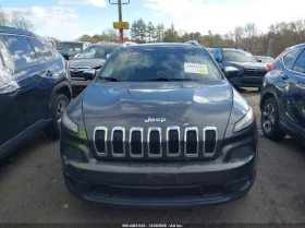 Jeep Cherokee 3.2L V-6 DOHC, 271HP 4X4 Drive, снимка 12