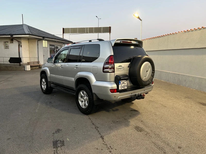 Toyota Land cruiser 3.0, снимка 4 - Автомобили и джипове - 47656988