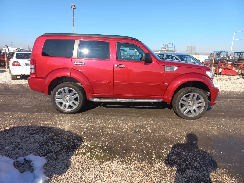 Dodge Nitro 2, 8 CRDI  R/T  KOJA NAVI, снимка 3 - Автомобили и джипове - 48715710