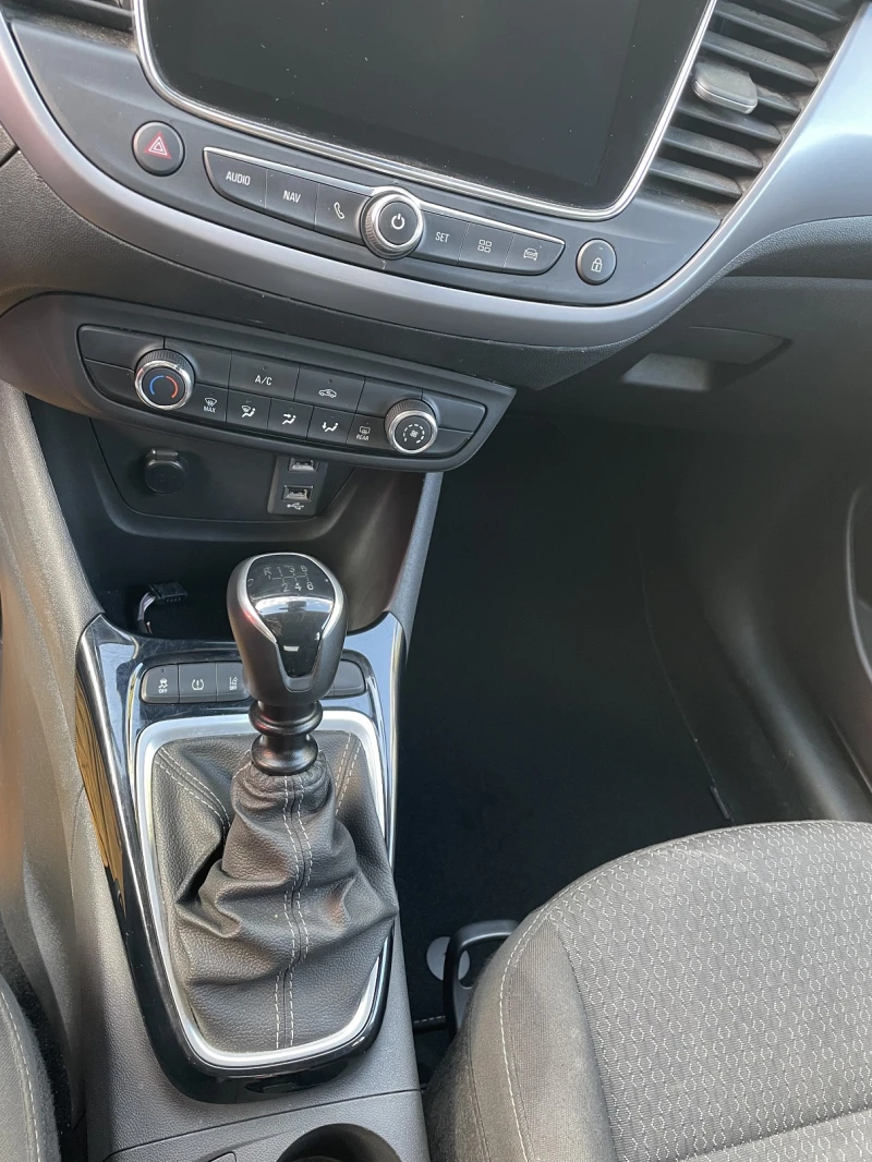 Opel Crossland X, снимка 8 - Автомобили и джипове - 50968006