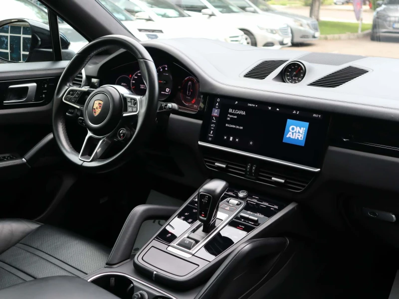 Porsche Cayenne S/Sport Chrono/Coupe/HuD/Bose/Панорама, снимка 13 - Автомобили и джипове - 51222788