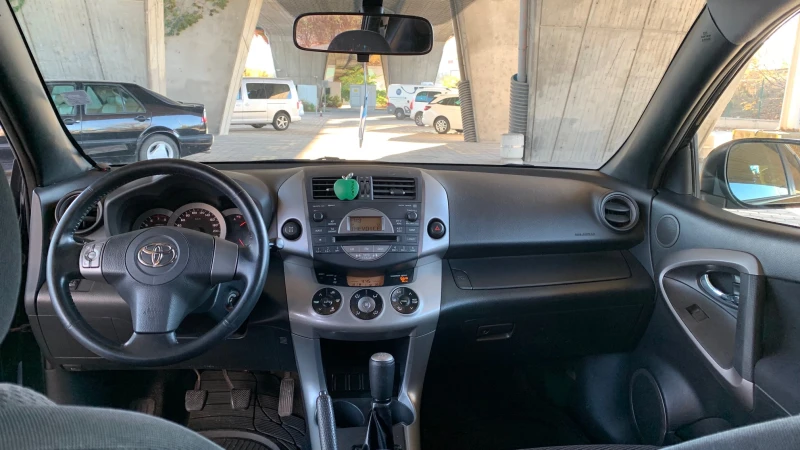 Toyota Rav4 2.0 VVTI 4x4 газ, снимка 8 - Автомобили и джипове - 52262406