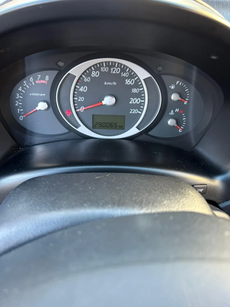Hyundai Tucson 2.0 газ/бензин, снимка 11 - Автомобили и джипове - 53296357