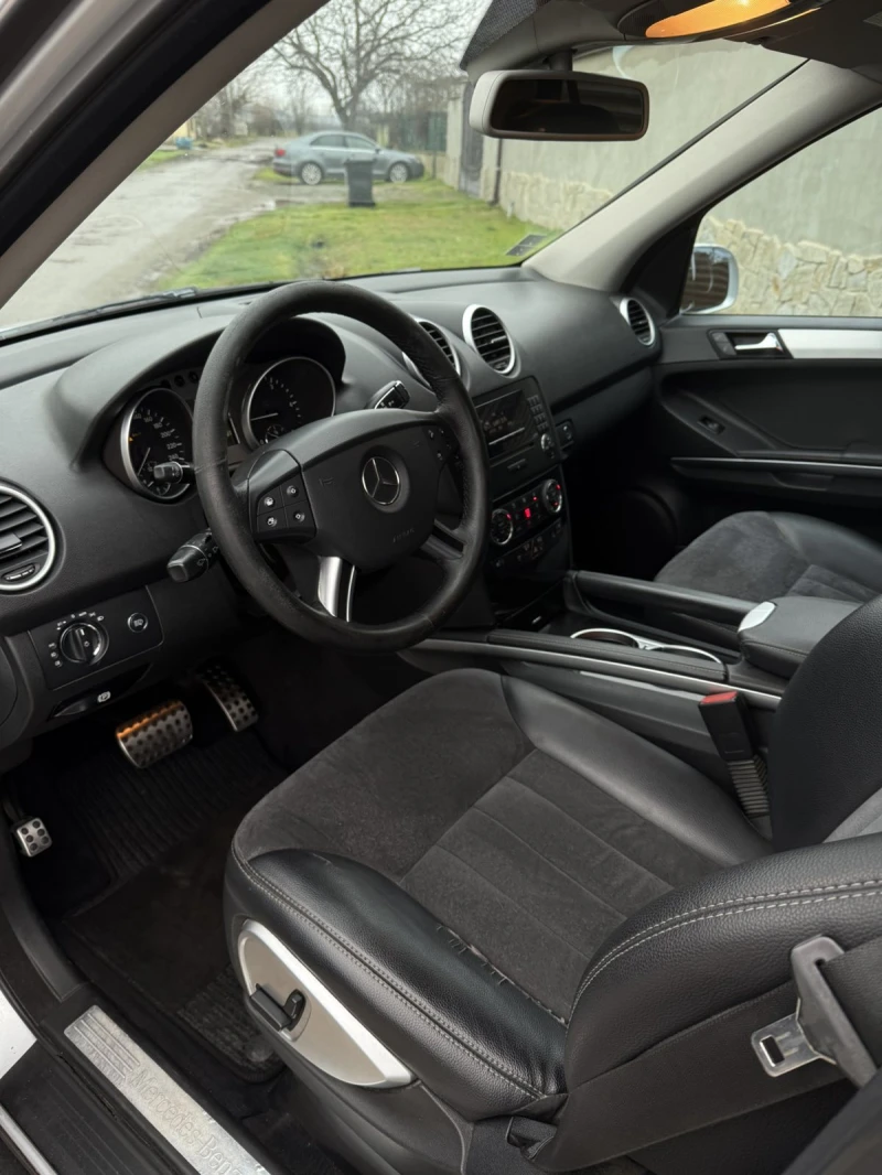 Mercedes-Benz ML 320, снимка 4 - Автомобили и джипове - 53294295