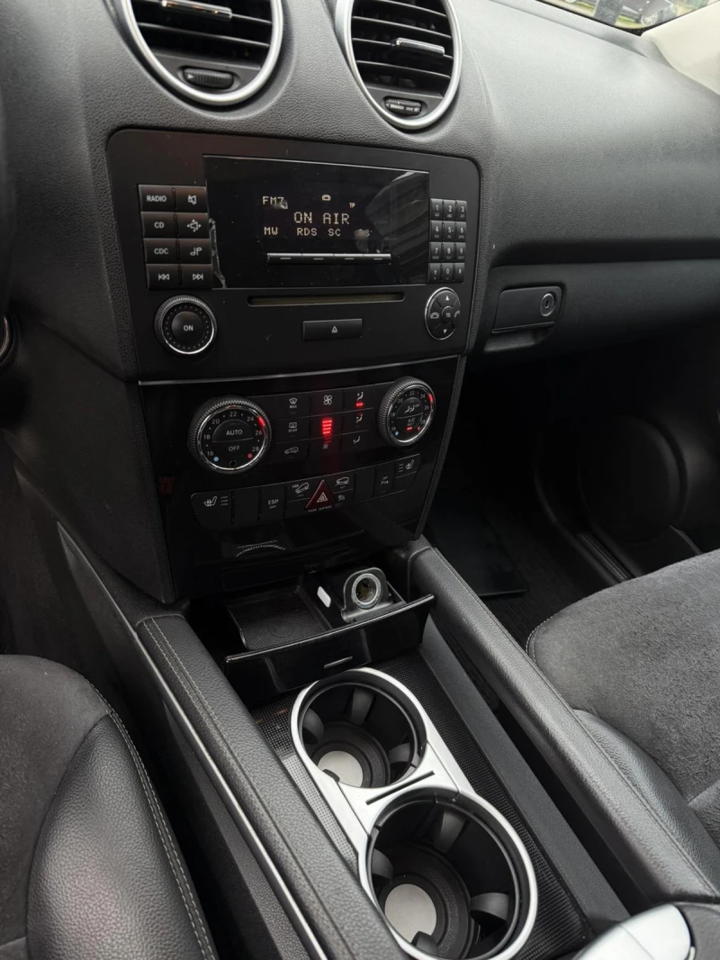 Mercedes-Benz ML 320, снимка 5 - Автомобили и джипове - 53294295