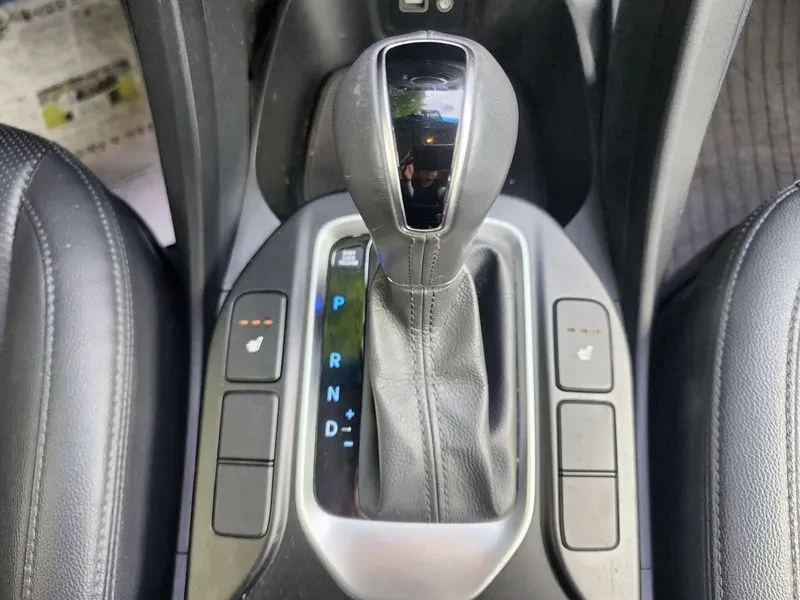 Hyundai Santa fe 2.0 CRDi 4WD - САМО 30% АВАНС, снимка 11 - Автомобили и джипове - 56159122