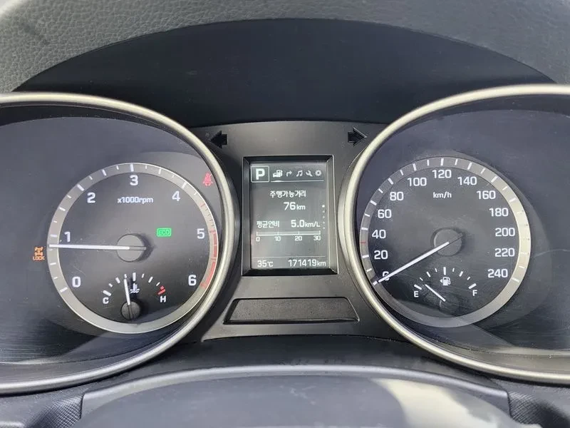 Hyundai Santa fe 2.0 CRDi 4WD - САМО 30% АВАНС, снимка 6 - Автомобили и джипове - 56159122