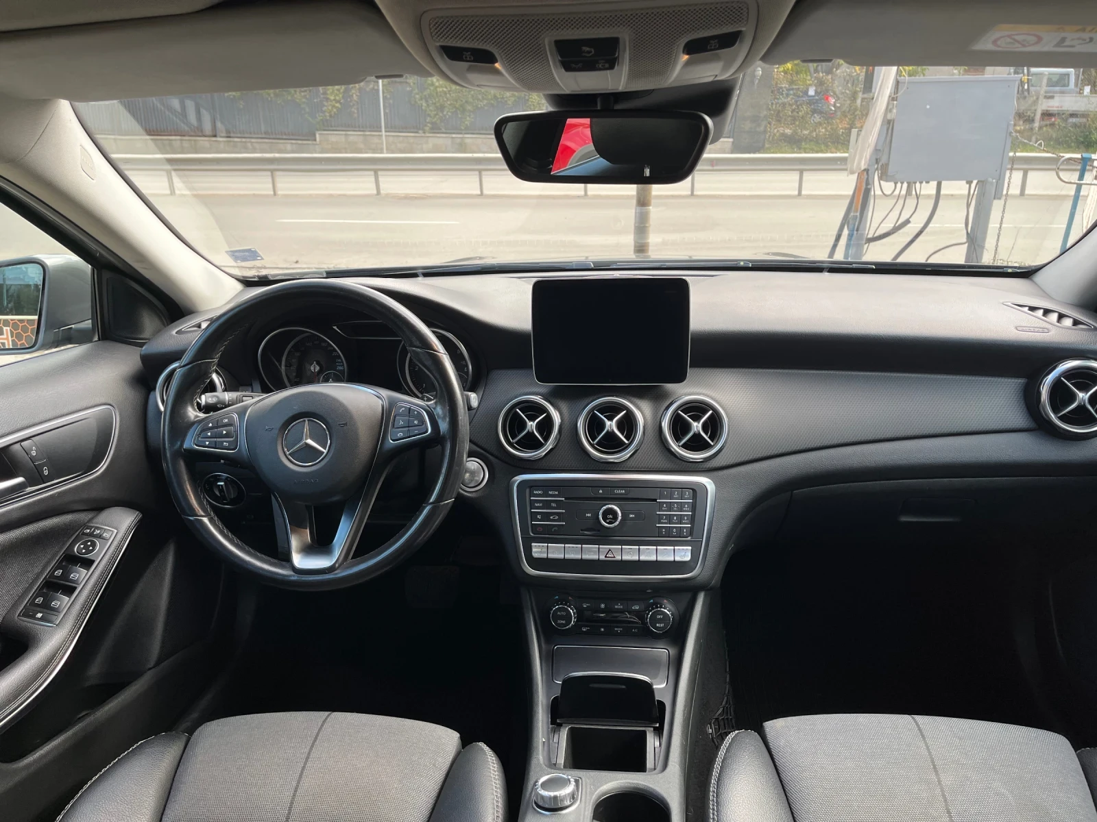 Mercedes-Benz GLA 220 | Mobile.bg   9