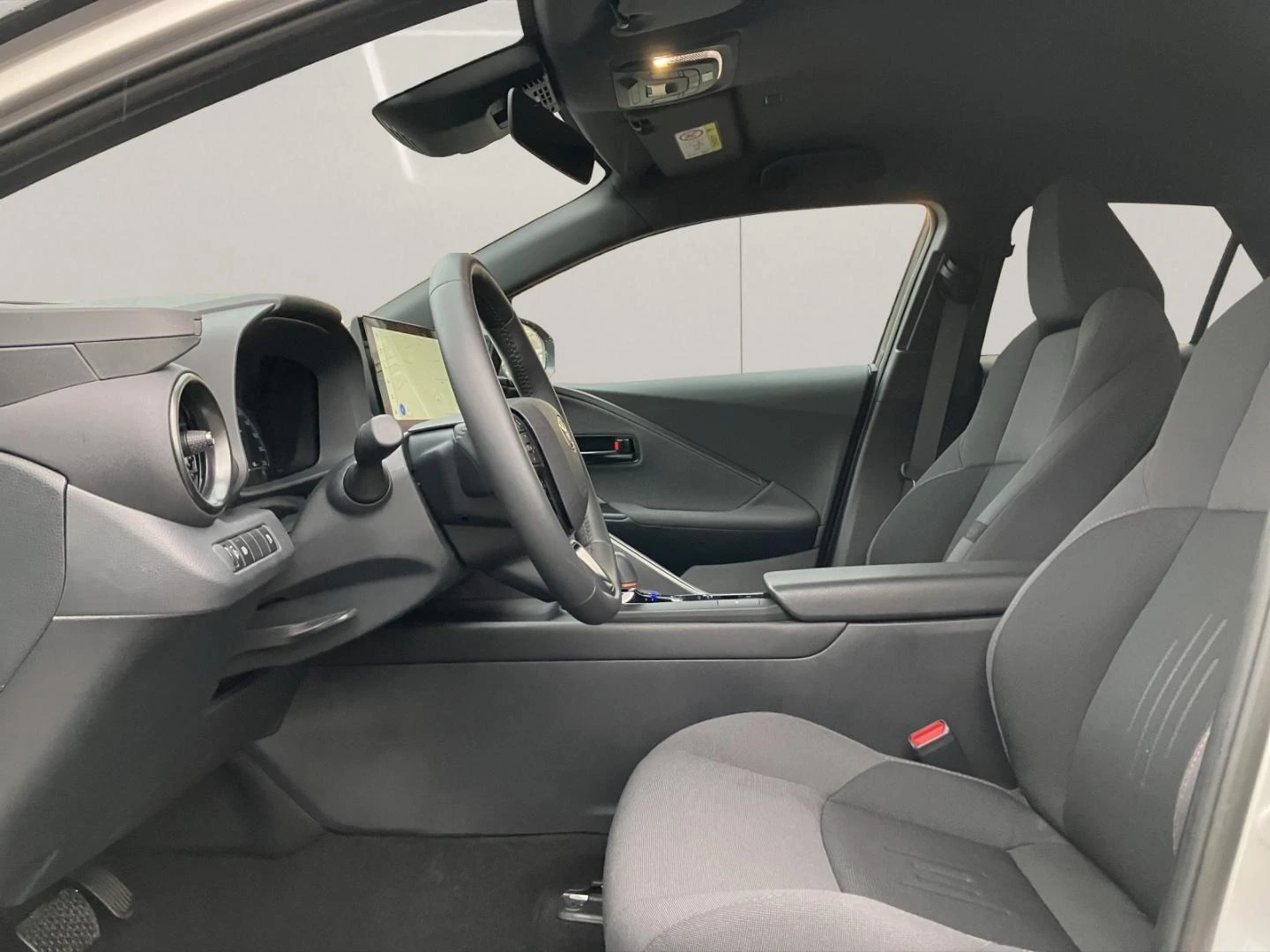 Toyota C-HR 2.0 HYBRID TEAM-DEUTSCHLAND CAMERA - изображение 6