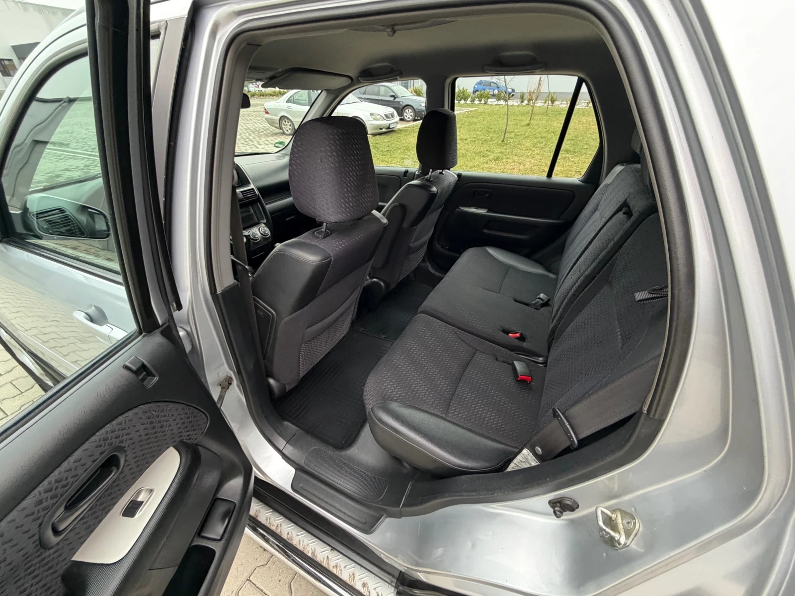 Honda Cr-v 2.0i 4x4  - изображение 10