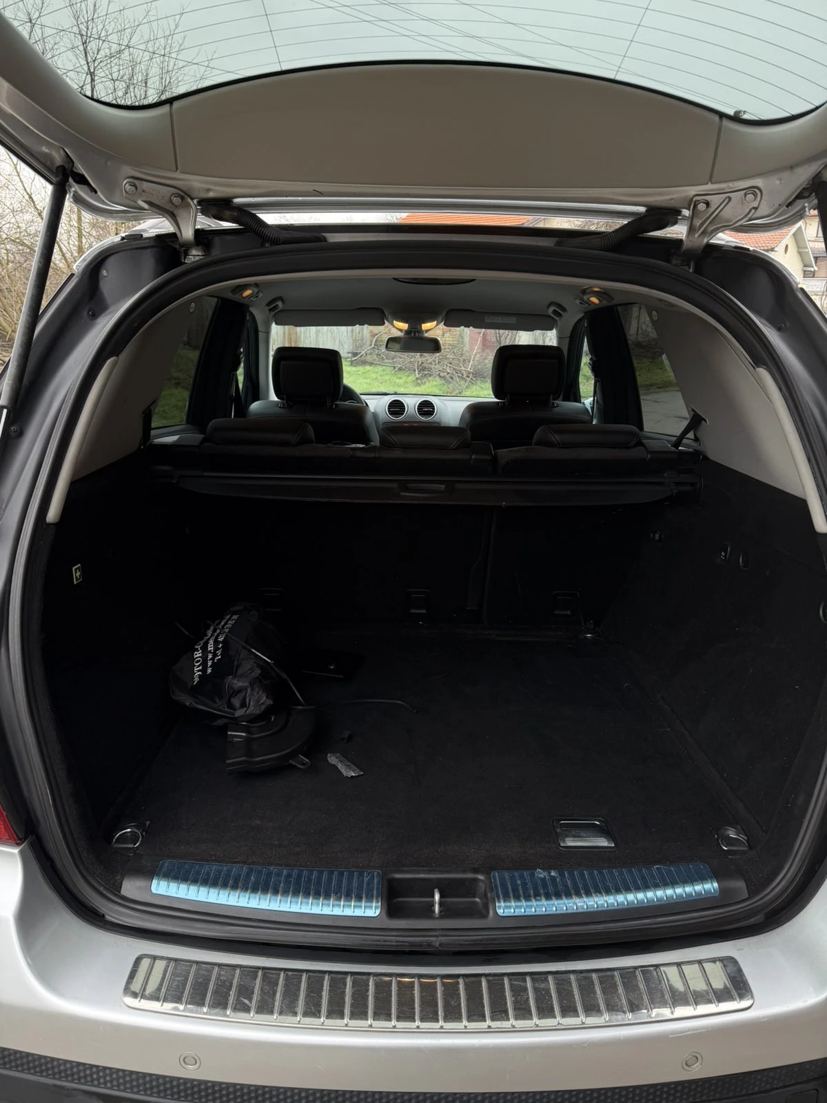 Mercedes-Benz ML 320  - изображение 8