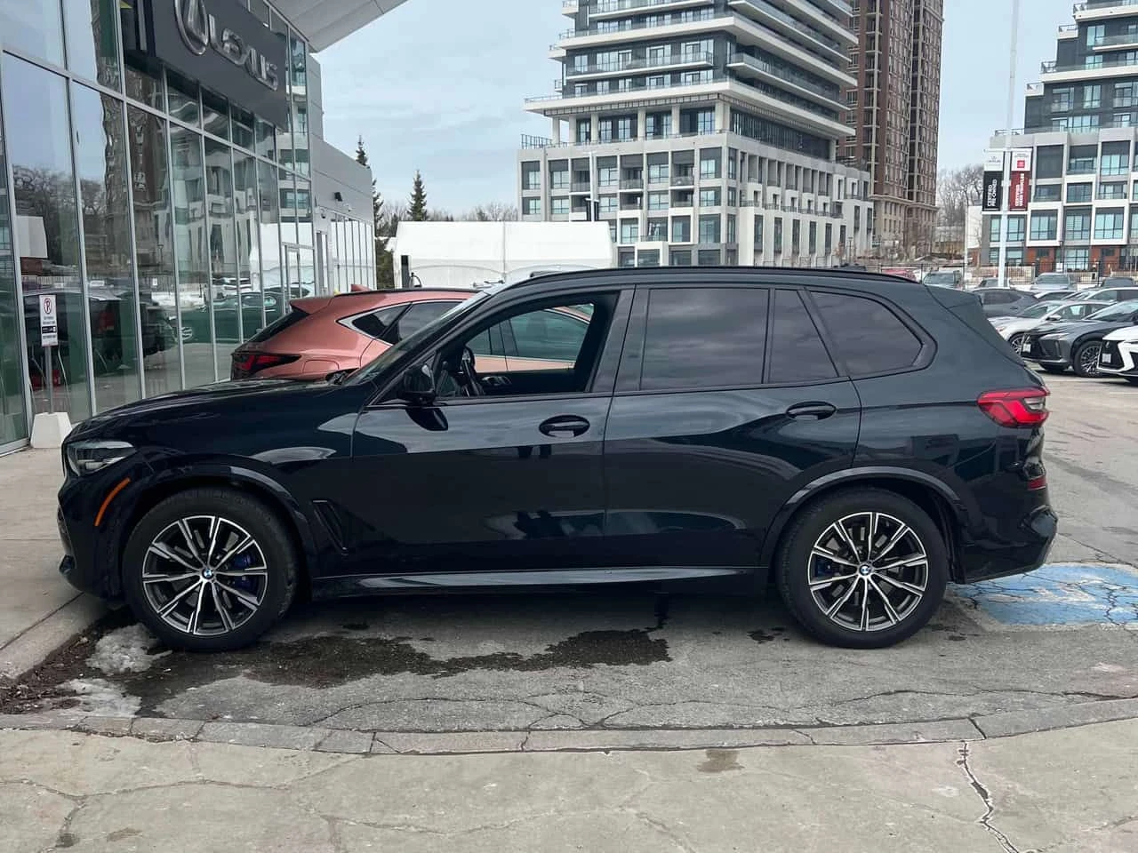 BMW X5 * xDrive40i * CARFAX * М ПАКЕТ* ВЪЗДУШНО - изображение 2