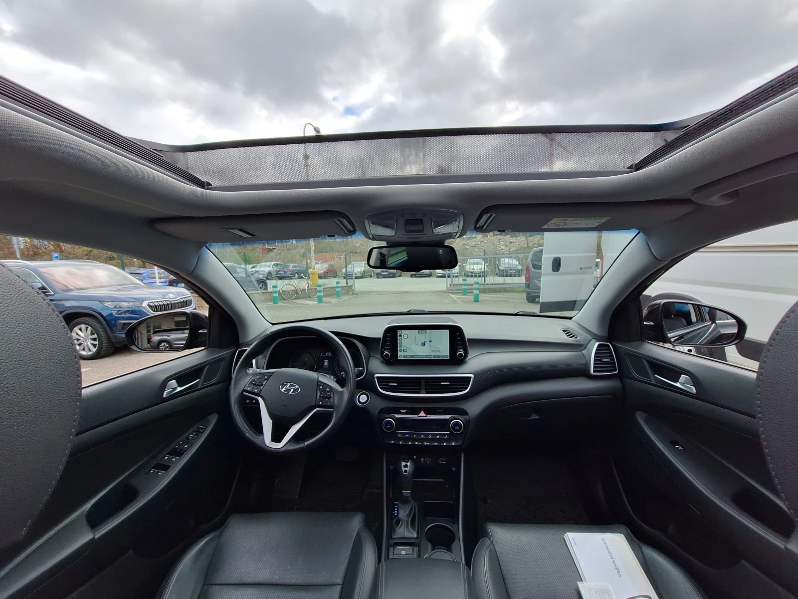 Hyundai Tucson 2.0 CRDI/ 4x4/ 185кс./ Style/ Очакван !, снимка 7 - Автомобили и джипове - 54414952