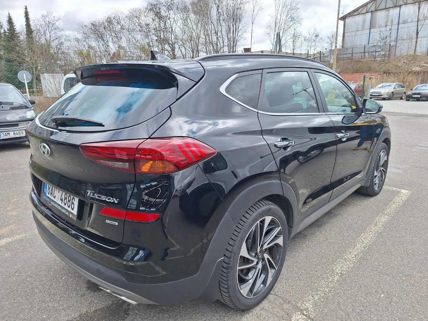 Hyundai Tucson 2.0 CRDI/ 4x4/ 185кс./ Style/ Очакван !, снимка 4 - Автомобили и джипове - 54414952