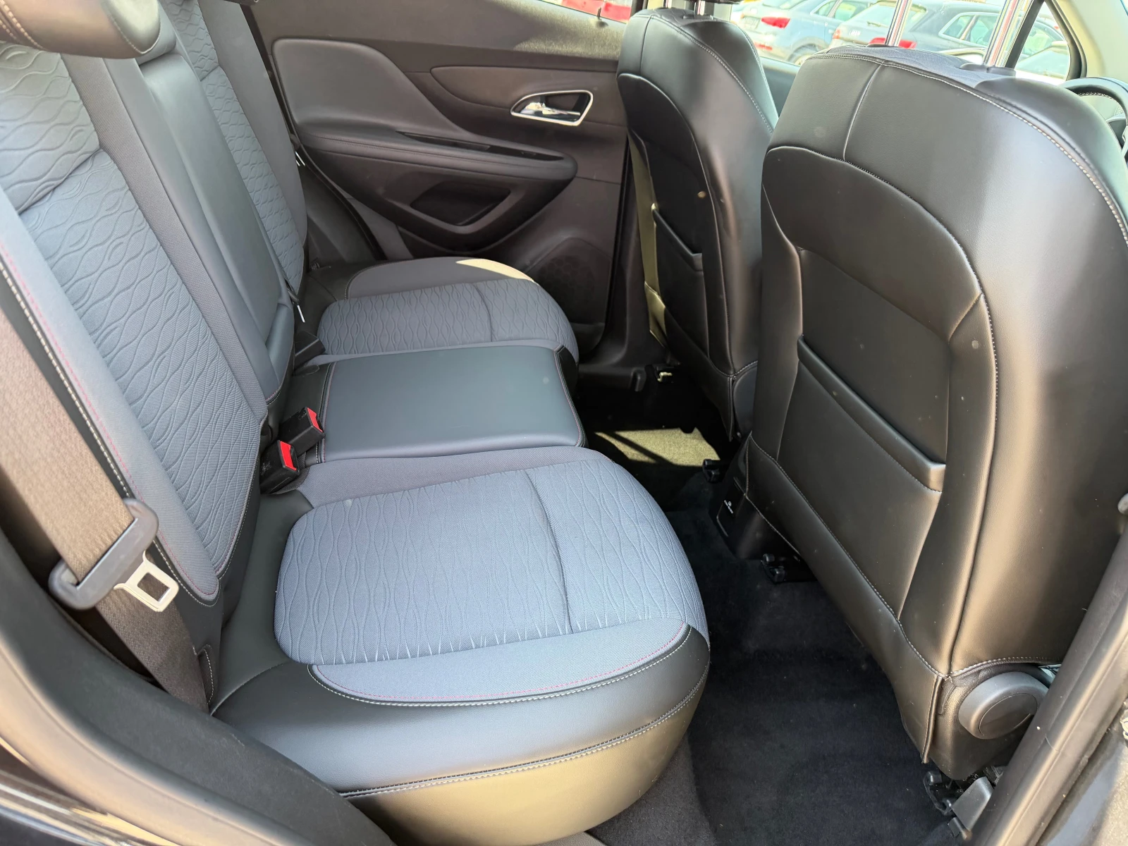 Opel Mokka 1.4 T. ФАБР.ГАЗ , снимка 14 - Автомобили и джипове - 55128382