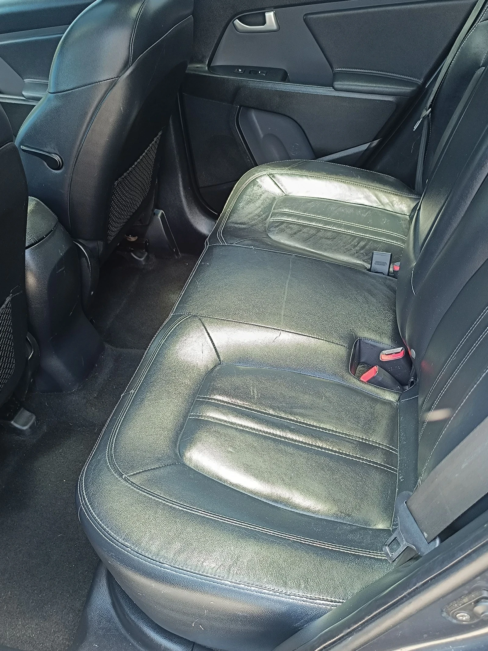 Kia Sportage 1.7 crdi , снимка 15 - Автомобили и джипове - 55280033