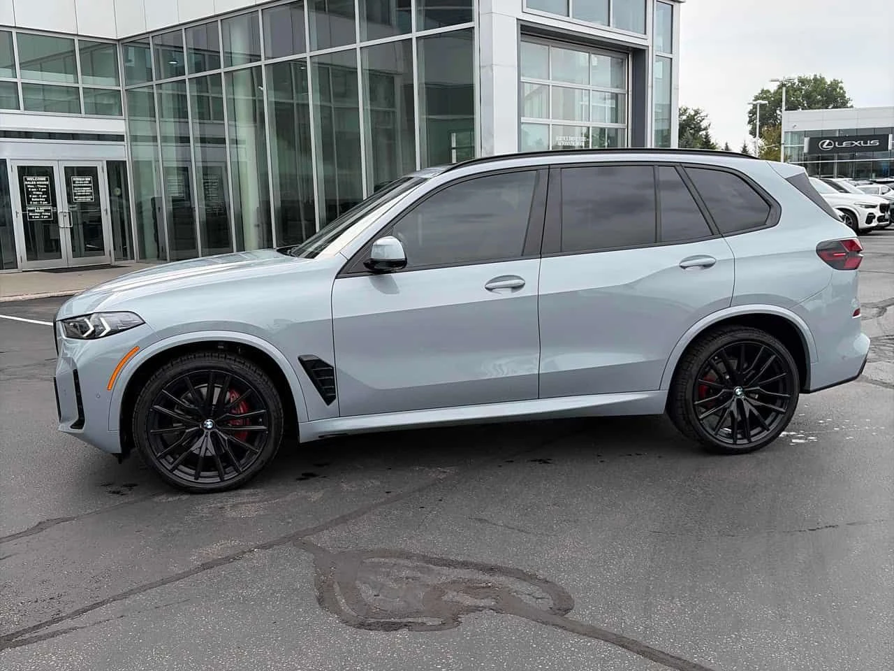 BMW X5 xDrive40i M SPORT | CARFAX | АВТОКРЕДИТ , снимка 3 - Автомобили и джипове - 55504429