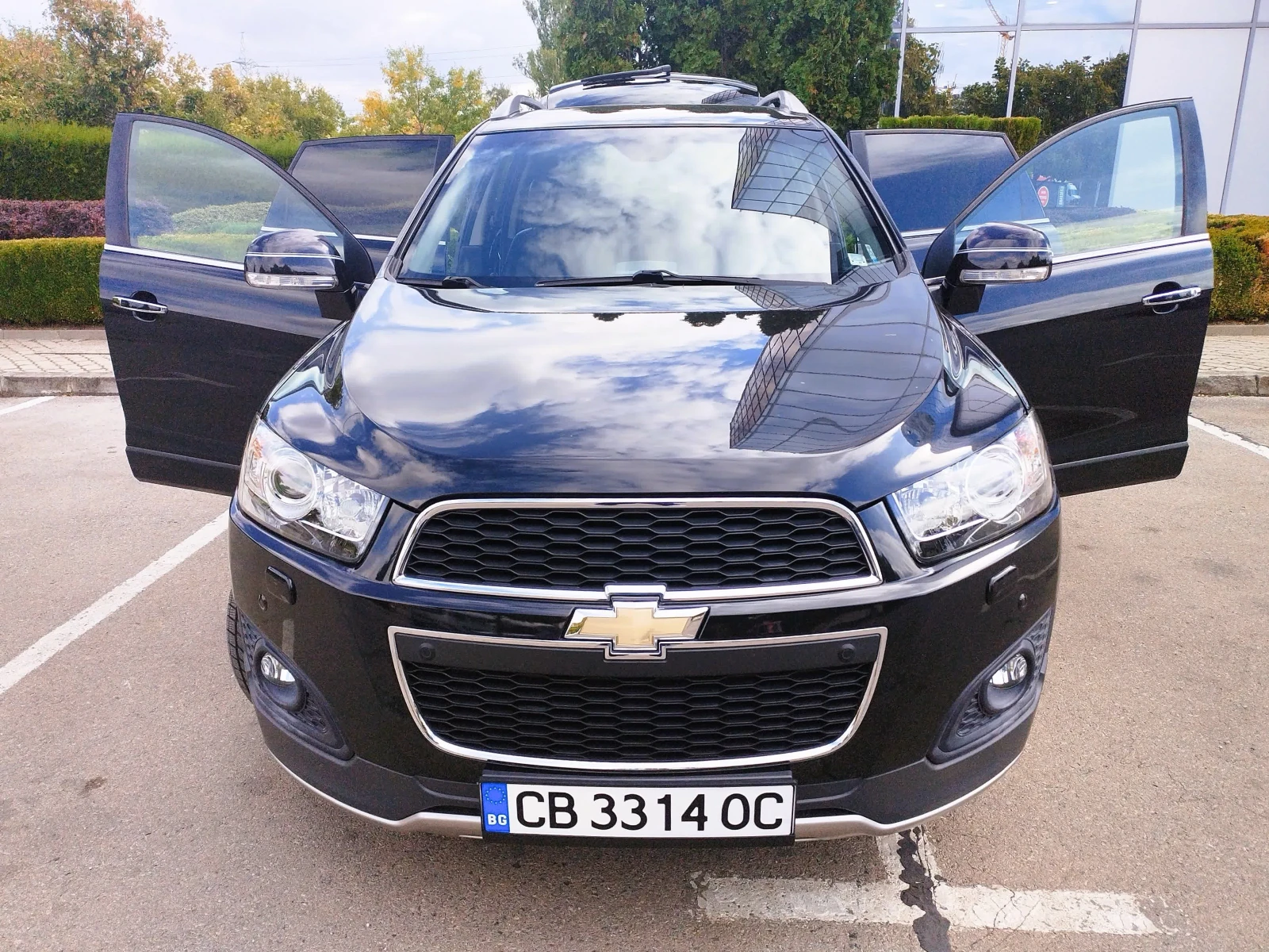 Chevrolet Captiva 2.4i Бензин -facelift 2015г, снимка 2 - Автомобили и джипове - 56333838