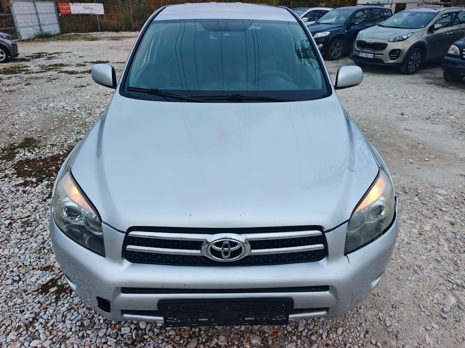 Toyota Rav4 2.2 D-CAT, снимка 8 - Автомобили и джипове - 56745326