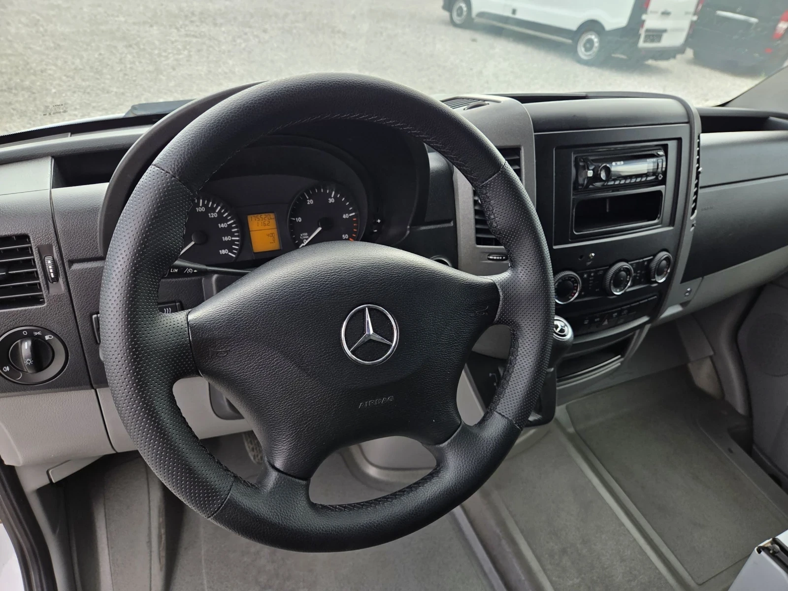 Mercedes-Benz Sprinter 316 CDI, 9 Местен, Климатик, Автомат - изображение 10