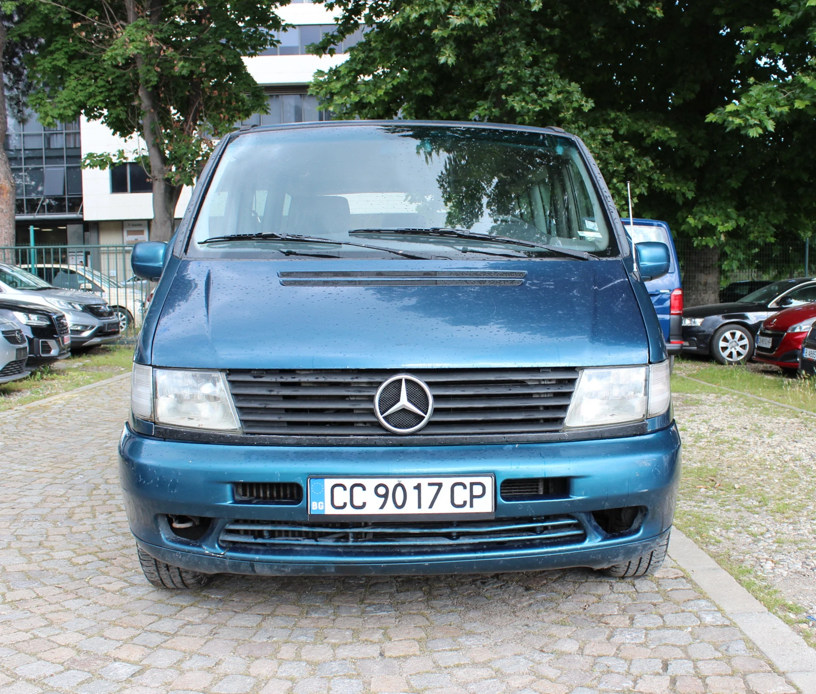 Mercedes-Benz Vito 2.2 D  С РЕГИСТРАЦИЯ    , снимка 2 - Бусове и автобуси - 54960987