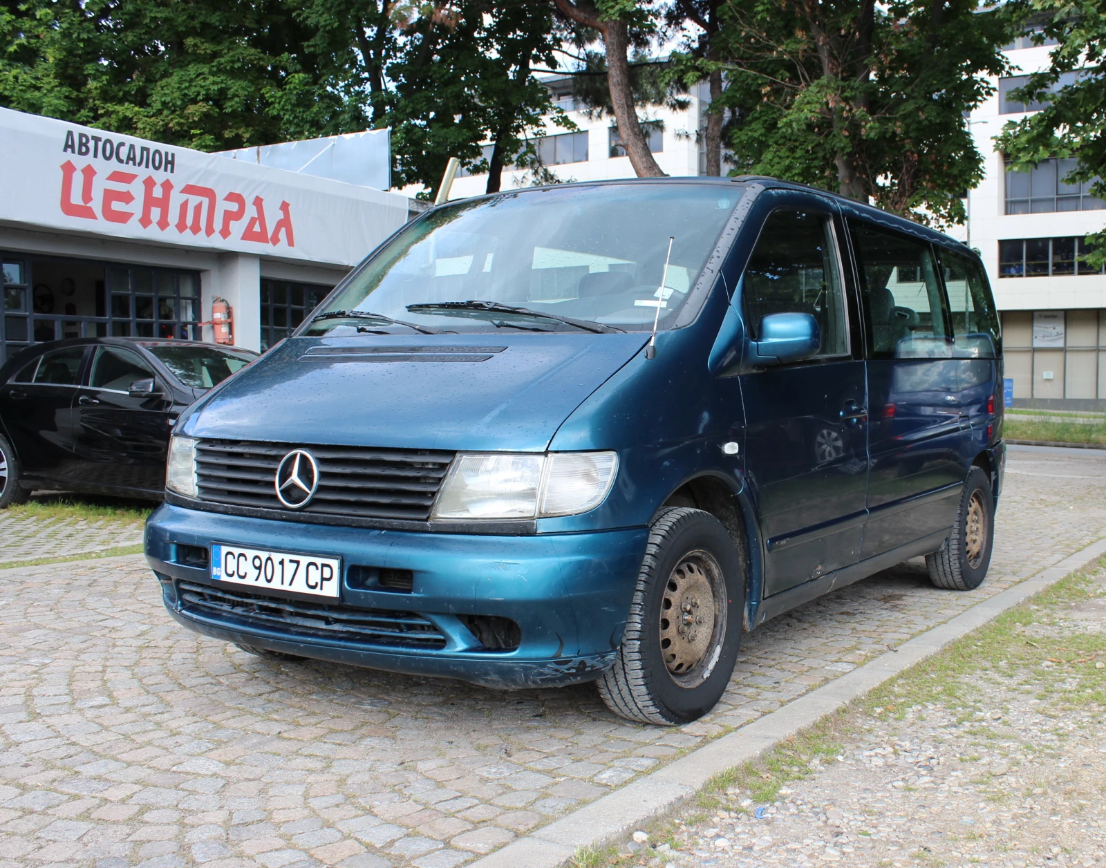 Mercedes-Benz Vito 2.2 D  С РЕГИСТРАЦИЯ    