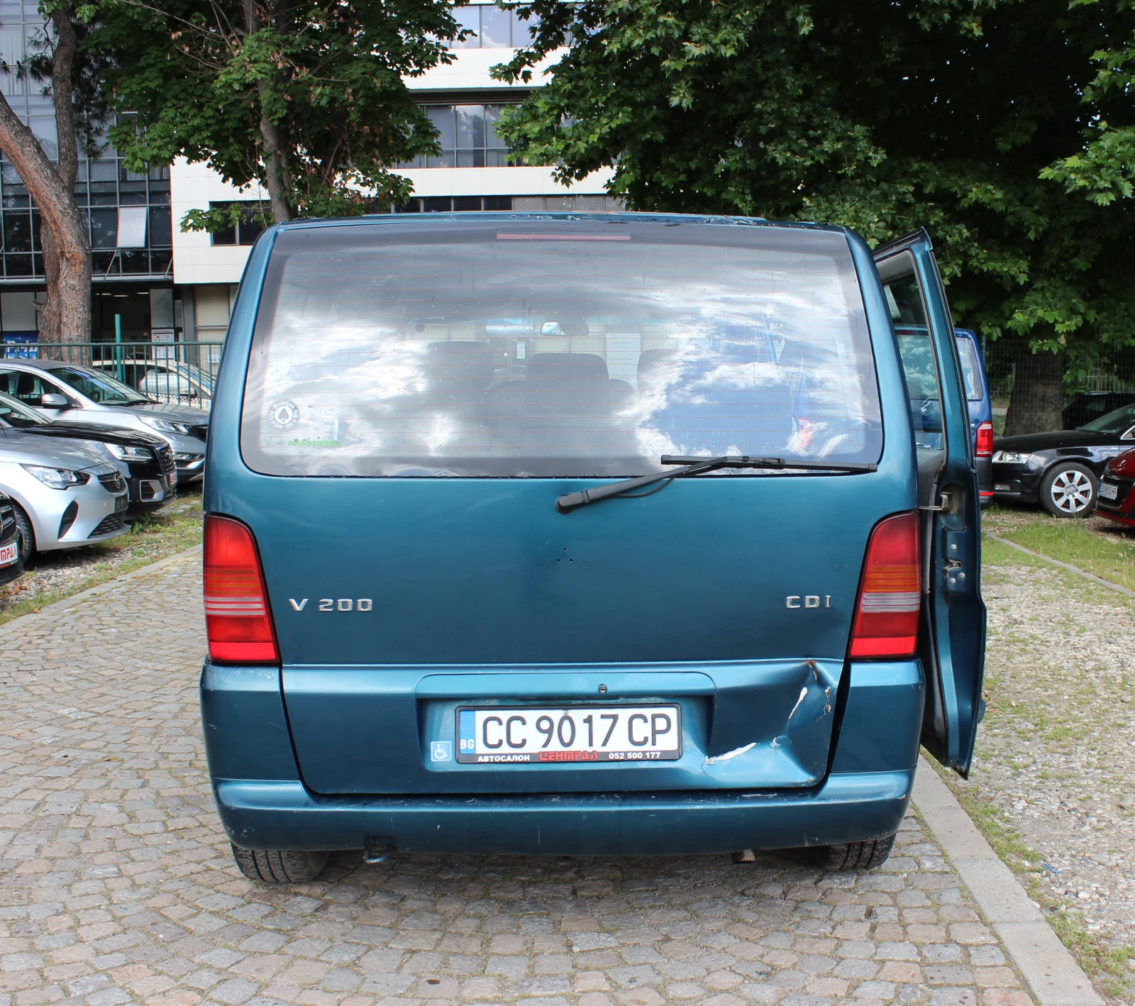Mercedes-Benz Vito 2.2 D  С РЕГИСТРАЦИЯ    , снимка 7 - Бусове и автобуси - 54960987
