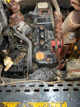 Мини челни товарачи GEHL 5240, снимка 15