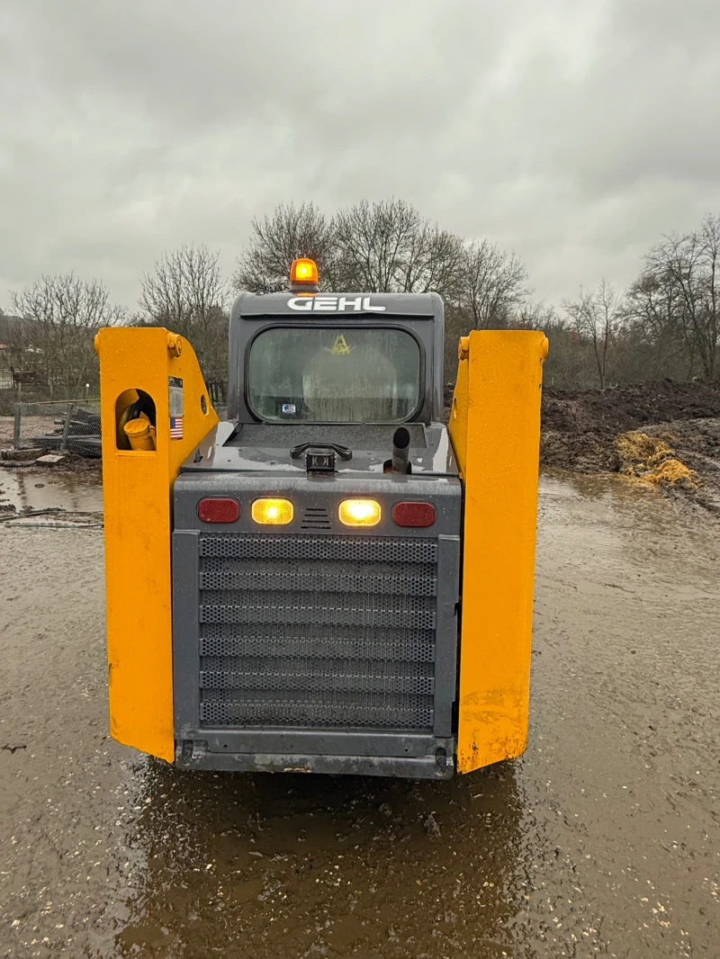 Мини челни товарачи GEHL 5240, снимка 4 - Индустриална техника - 52895614