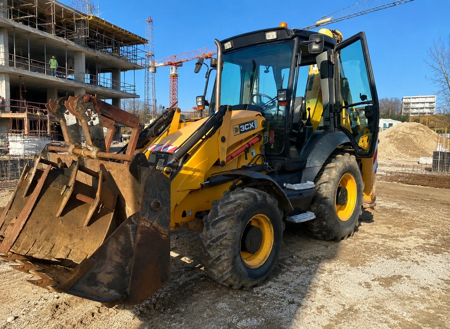 Багер JCB 3CXT
