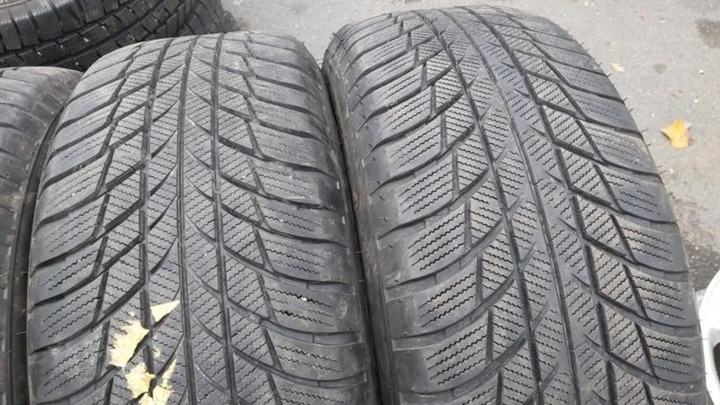 Гуми Зимни 225/55R17, снимка 5 - Гуми и джанти - 27417883