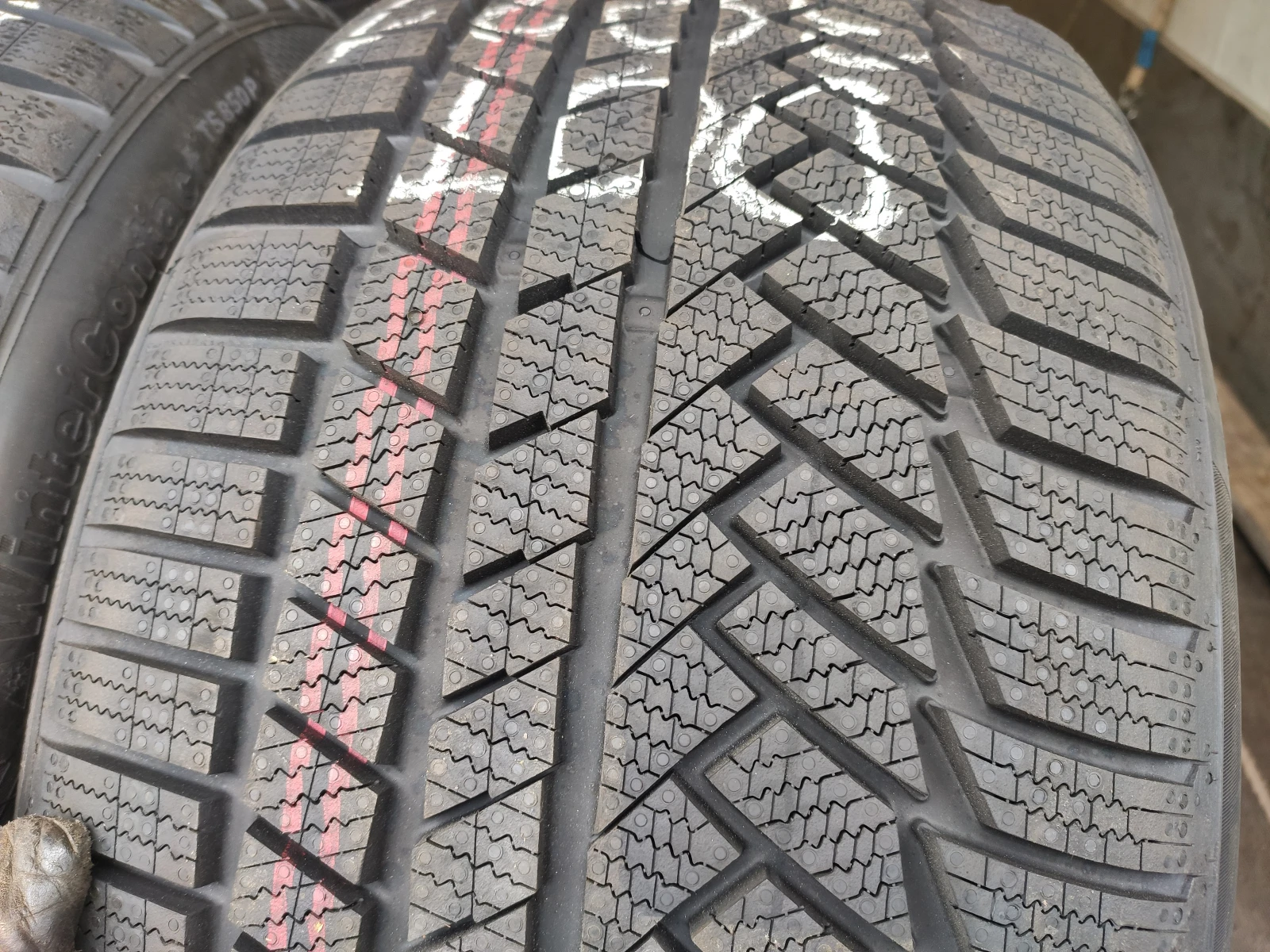  275/40R18 | Mobile.bg   4