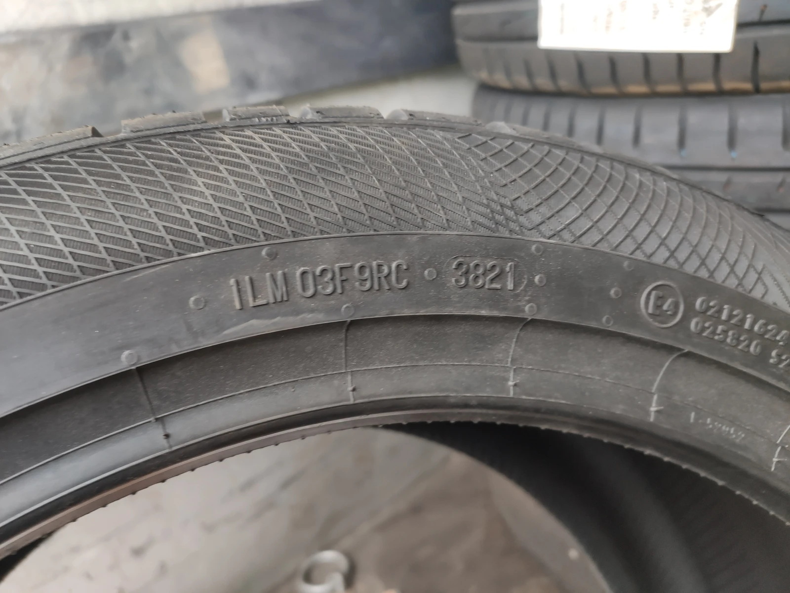  275/40R18 | Mobile.bg   5