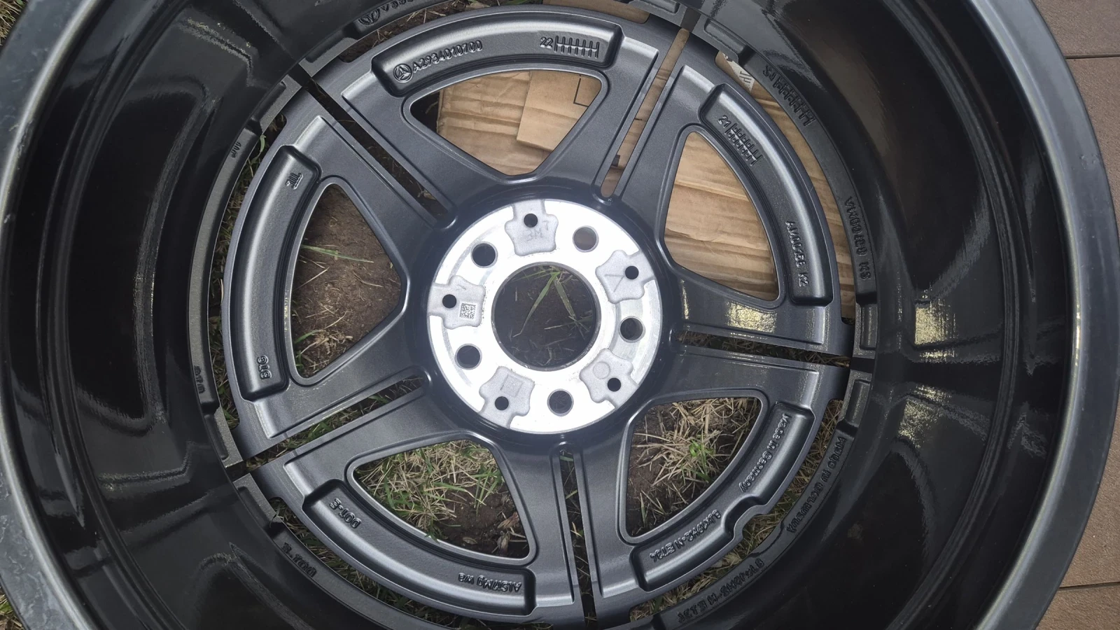   Mercedes-Benz EQC | Mobile.bg   4