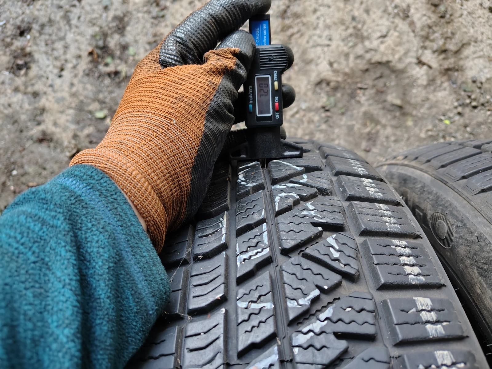  215/65R17 | Mobile.bg   4