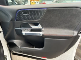 Mercedes-Benz EQB 300 / AMG / 4M / CAMERA / DISTRONIC / , снимка 14