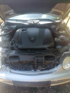 Mercedes-Benz 220, снимка 7