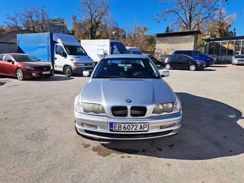 BMW 320 E46, снимка 4 - Автомобили и джипове - 47917827