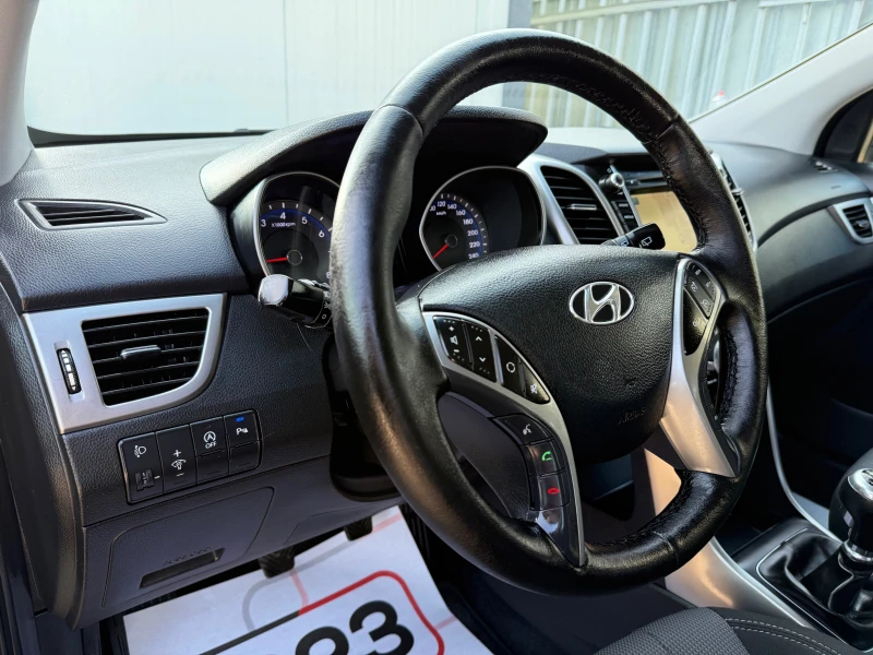 Hyundai I30 1.6* Бензин* 135кс.* Хечбек* * * , снимка 16 - Автомобили и джипове - 48916342