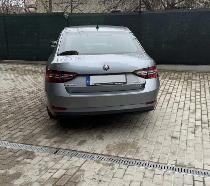 Skoda Superb LAURIN & KLEMENT N1, снимка 17 - Автомобили и джипове - 49380107