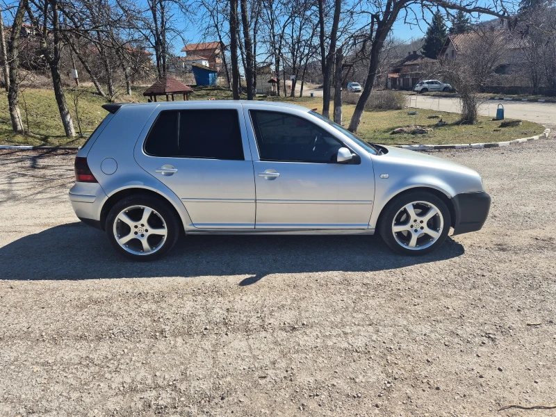 VW Golf, снимка 4 - Автомобили и джипове - 49509235