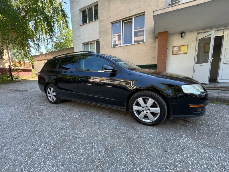 VW Passat 1.6 TDI CommonRail, снимка 3 - Автомобили и джипове - 52433680