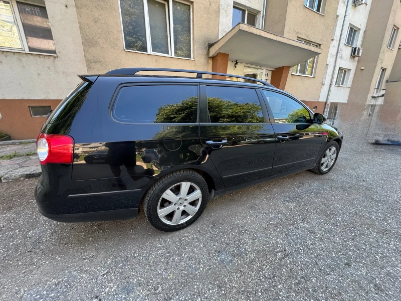 VW Passat 1.6 TDI CommonRail, снимка 11 - Автомобили и джипове - 52433680