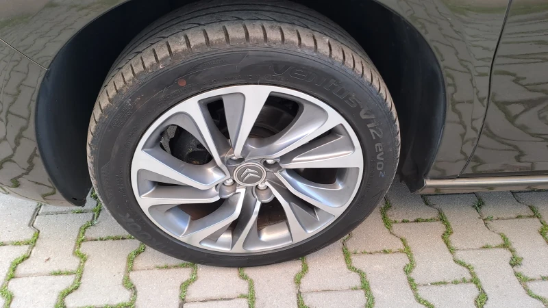 Citroen DS4 1.6HDI, снимка 12 - Автомобили и джипове - 51752234